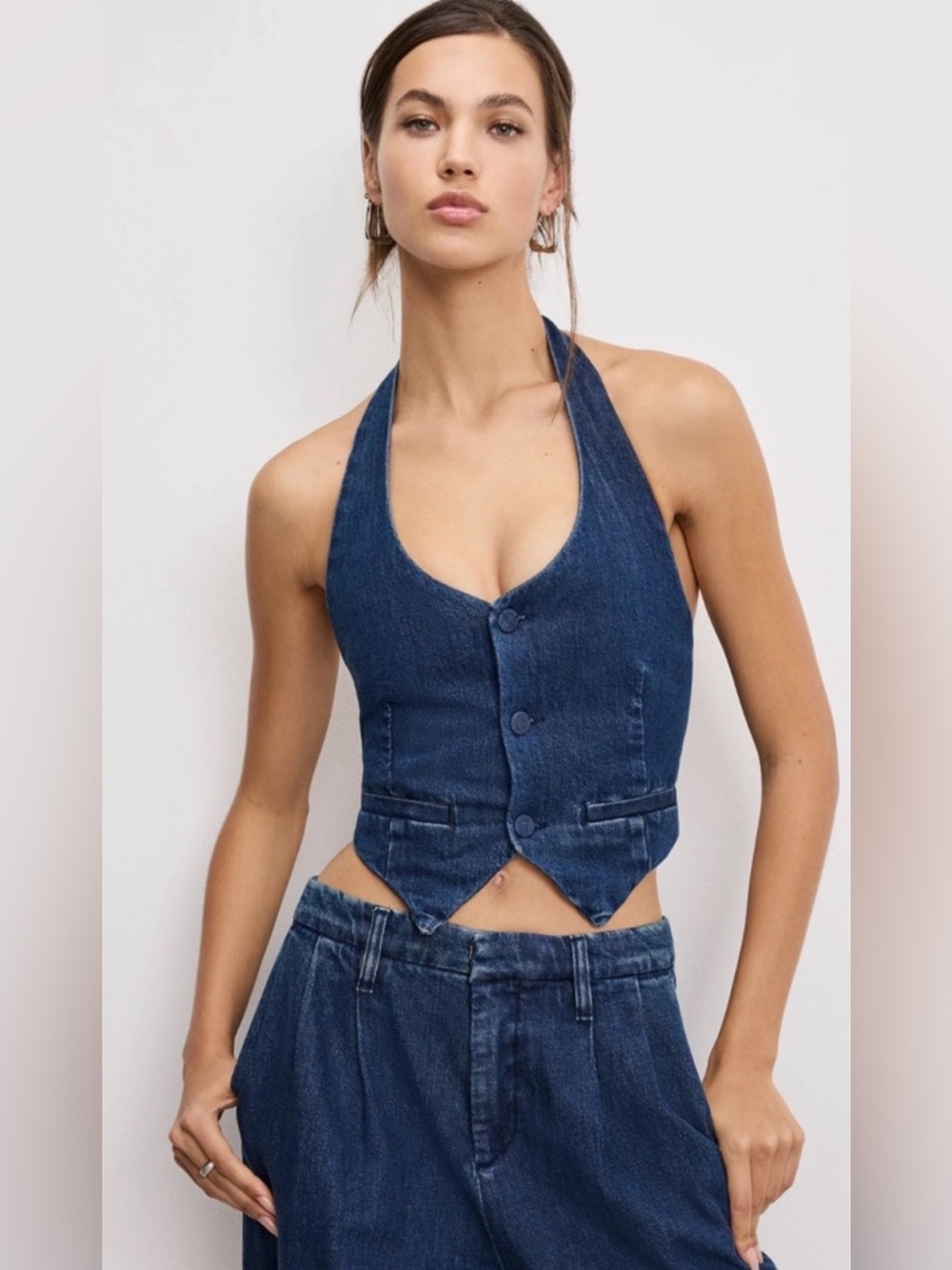 💎 Good American Tailored Denim Halter Vest